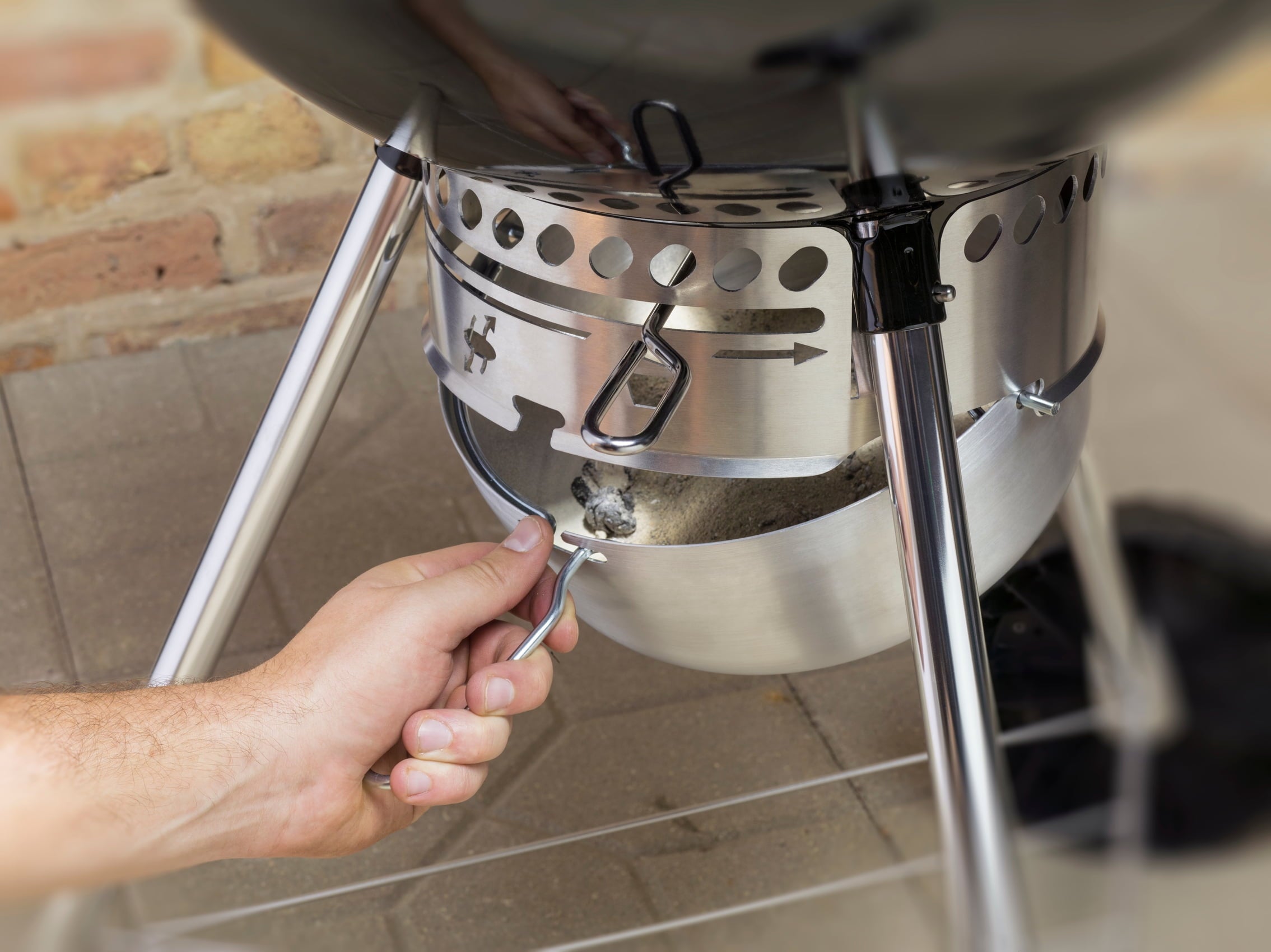 Weber Original Charcoal Grill, 22 Inch Premium Kettle Charcoal Grill, Copper